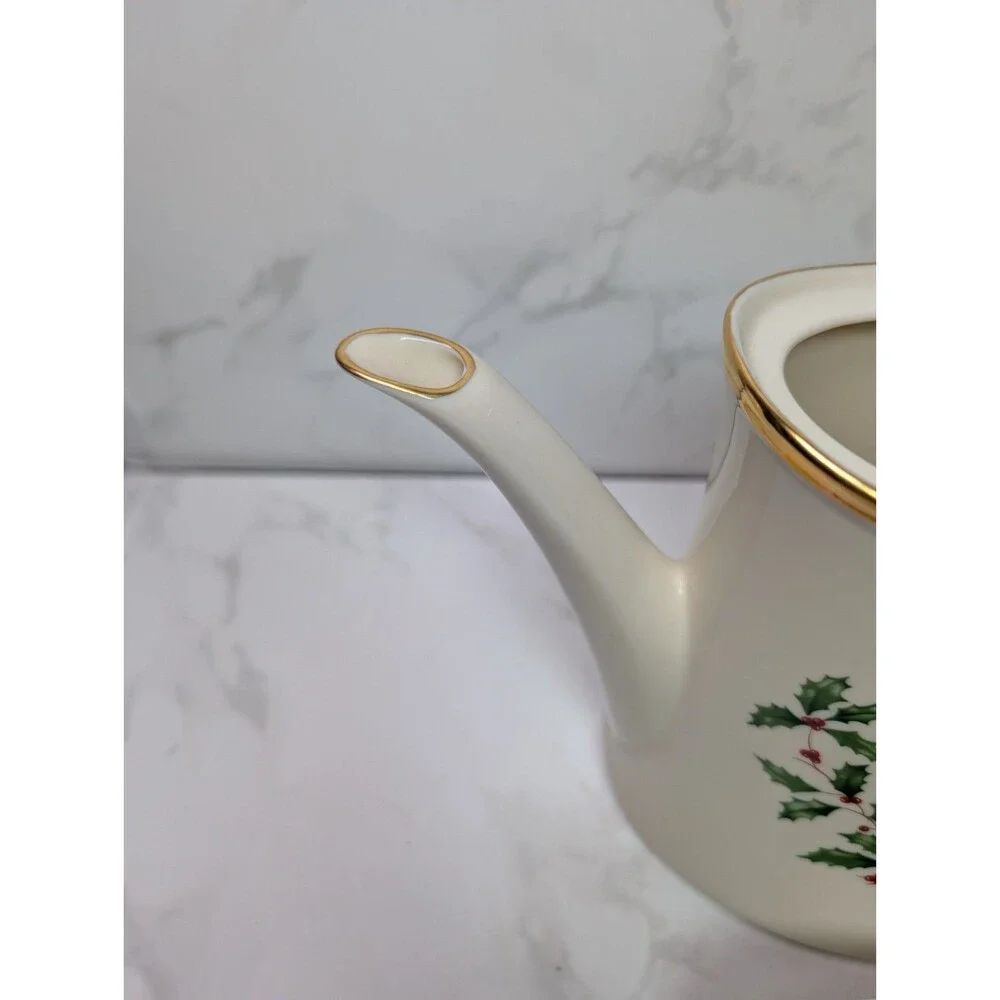 Lenox Holiday Coffee Pot w/Lid Dimension Collection Gold Trim USA Christmas